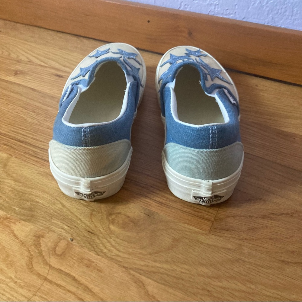 Vans Slip On with Star Appliqué - Picture 4 of 5